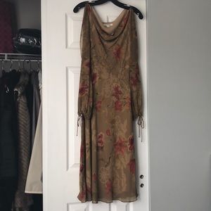 Sheer sleeve evening dress